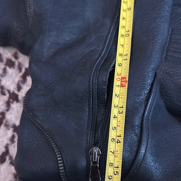 Boots. - Picture 15 of 16